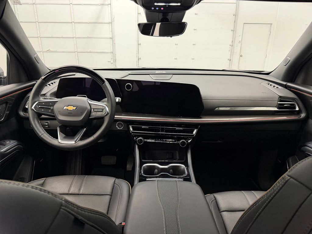2025 Chevrolet Traverse High Country - Photo 14