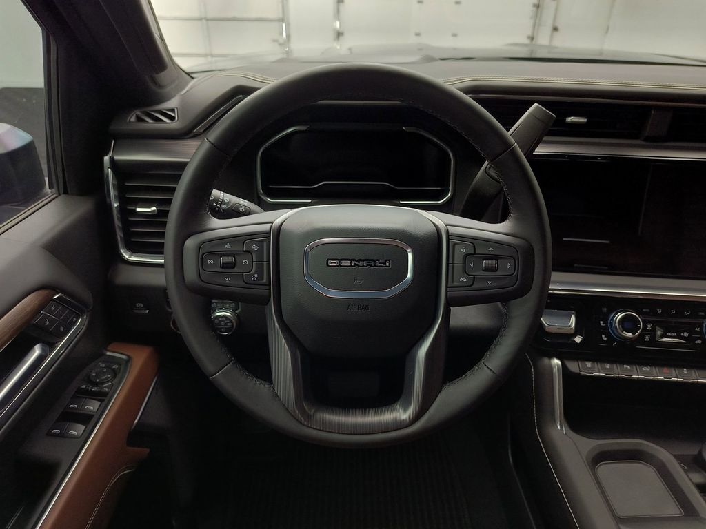 2025 GMC Sierra 3500HD Denali Ultimate - Photo 22