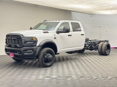 2025 Ram 5500 Chassis Cab 5500 TRADESMAN CHASSIS CREW CAB 4X4 84' CA Pickup