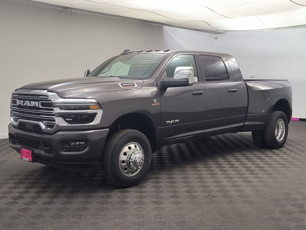 New 2026 Ram 3500 LARAMIE MEGA CAB 4X4 6'4 BOX Pickup