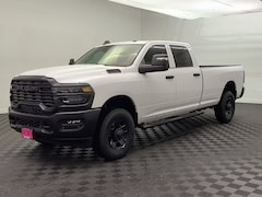 2026 Ram 2500 TRADESMAN CREW CAB 4X4 8' BOX Pickup