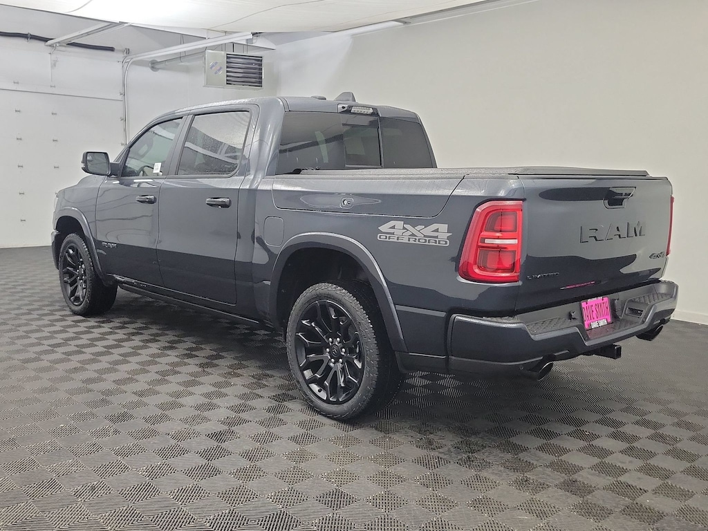 New 2026 Ram 1500 LIMITED CREW CAB 4X4 5'7 BOX Pickup