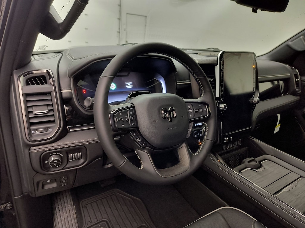 New 2026 Ram 1500 LIMITED CREW CAB 4X4 5'7 BOX Pickup