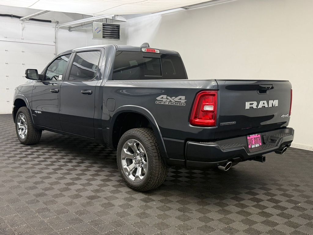 New 2026 Ram 1500 BIG HORN CREW CAB 4X4 5'7 BOX Pickup