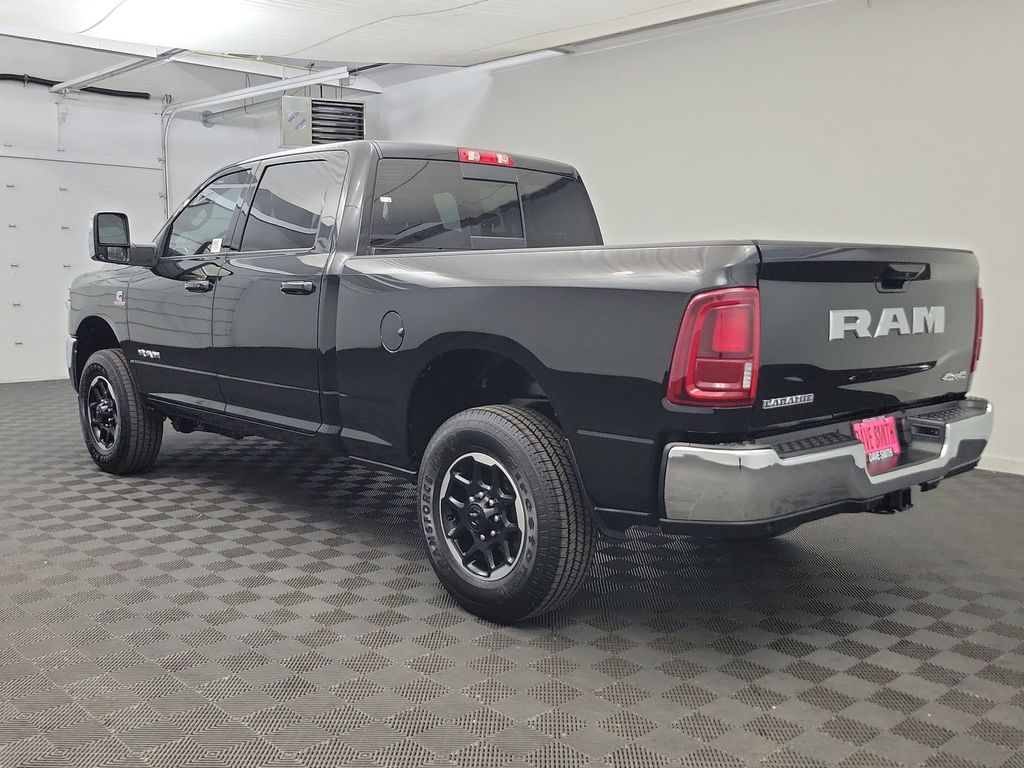 2025 Ram 2500 Laramie photo 3