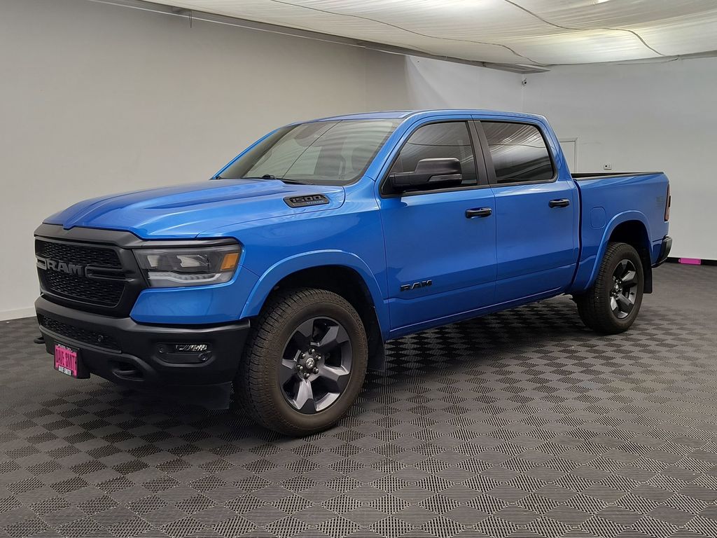2023 RAM 1500 Big Horn/Lone Star 4x4 Crew Cab 5'7's photo