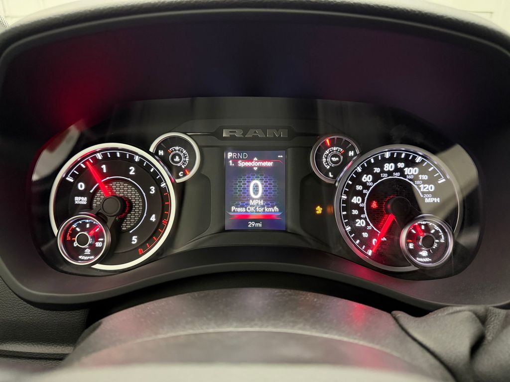 2026 RAM 3500 Big Horn - Photo 16
