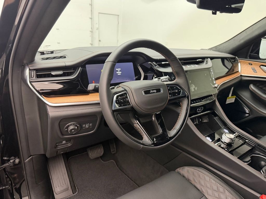 New 2026 Jeep Grand Cherokee SUMMIT 4X4 Sport Utility