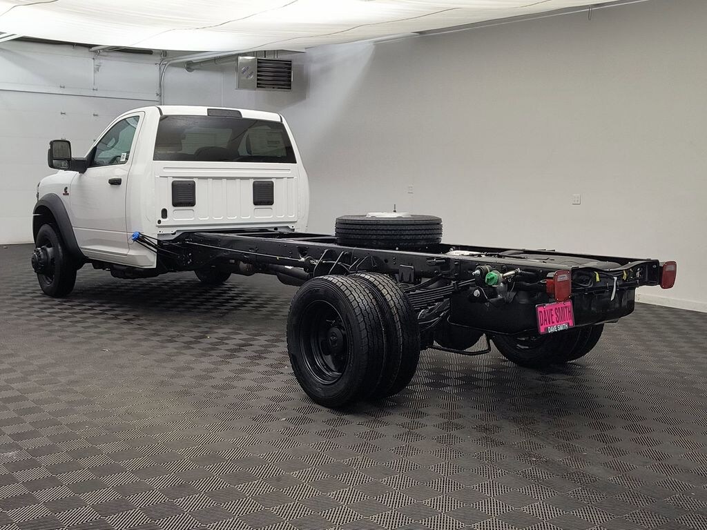 New 2026 Ram 5500 Chassis Cab 5500 TRADESMAN CHASSIS REGULAR CAB 4X4 120' CA Pickup