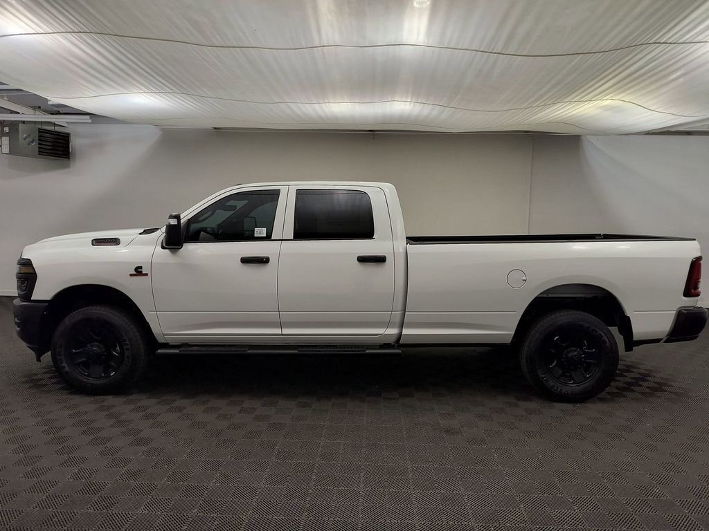 New 2026 Ram 3500 TRADESMAN CREW CAB 4X4 8' BOX Pickup
