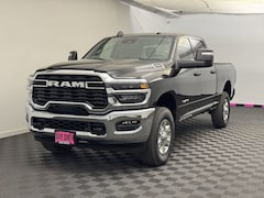 2025 Ram 2500 BIG HORN CREW CAB 4X4 6'4 BOX Pickup