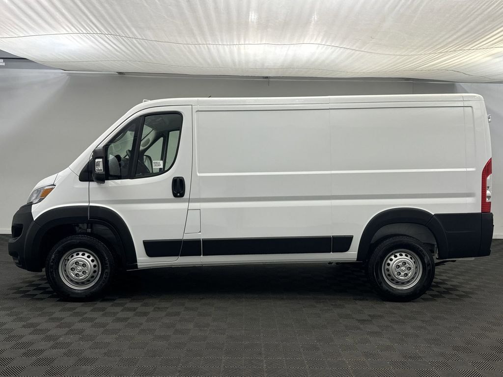 New 2025 Ram ProMaster PROMASTER 2500 TRADESMAN CARGO VAN LOW ROOF 136' W Cargo Van
