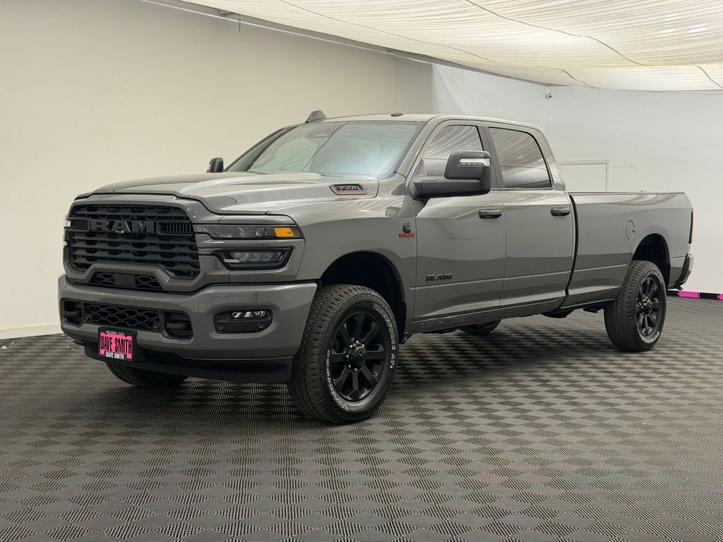 New 2026 Ram 3500 BIG HORN CREW CAB 4X4 8' BOX Pickup