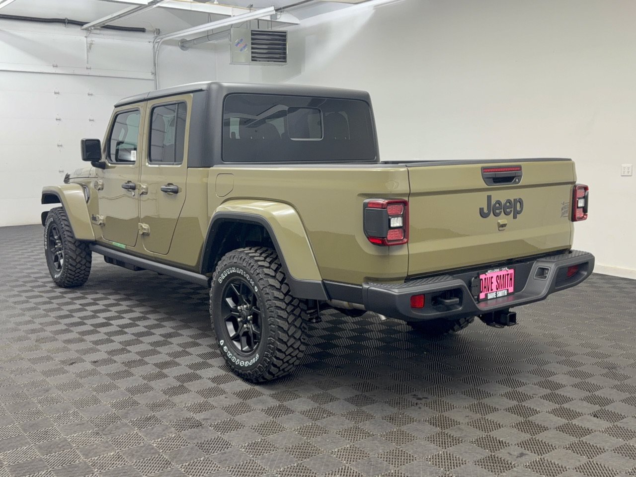 New 2026 Jeep Gladiator WILLYS 4X4 Pickup
