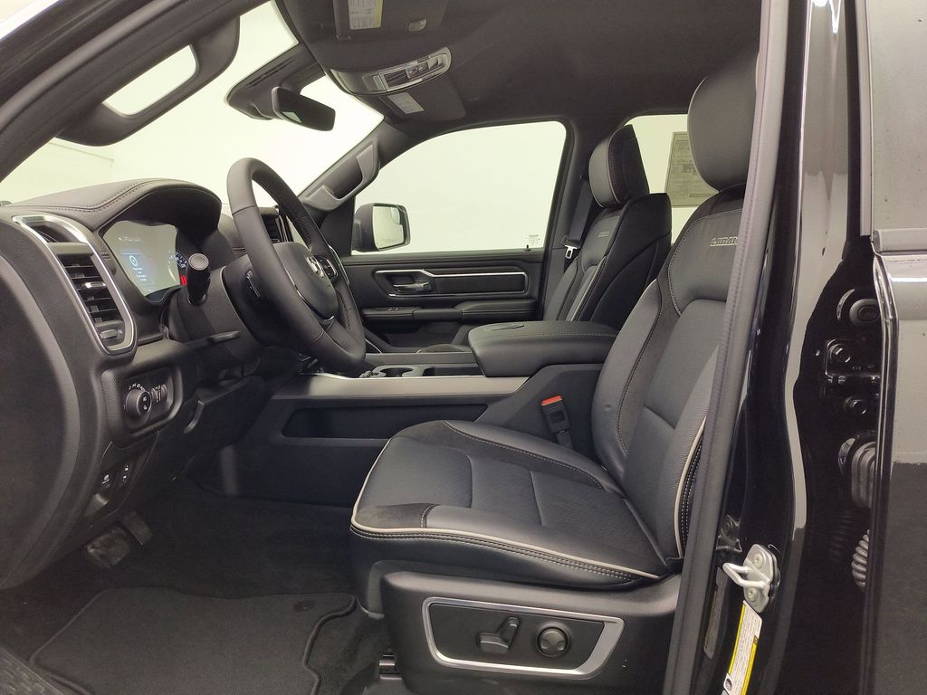 2026 Ram 1500 Laramie photo 3