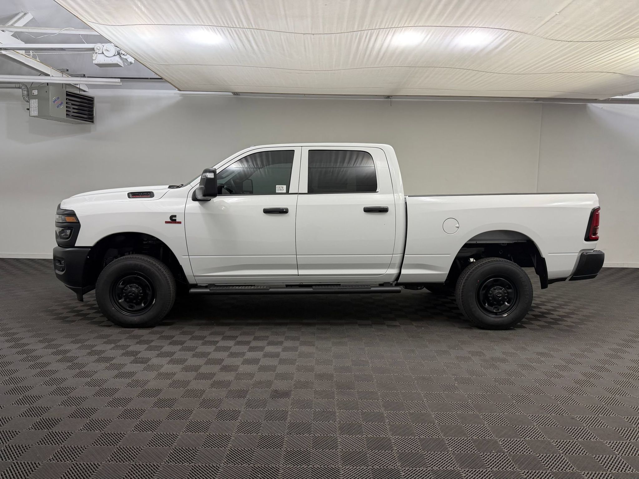 New 2027 Ram 2500 TRADESMAN CREW CAB 4X4 Pickup