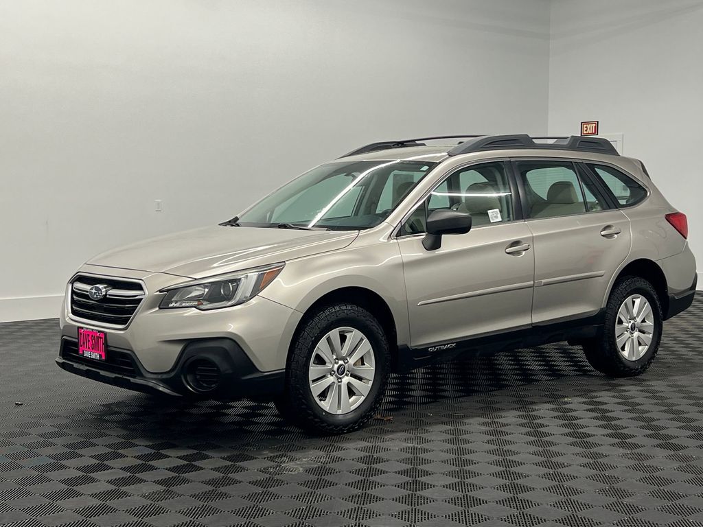 2018 Subaru Outback Base's photo