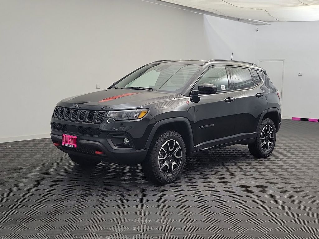 2026 Jeep Compass Trailhawk's photo