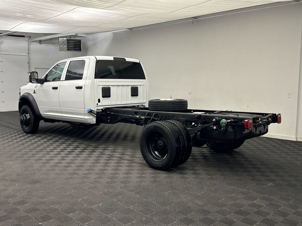 New 2025 Ram 4500 Chassis Cab 4500 TRADESMAN CHASSIS CREW CAB 4X4 84' CA Pickup