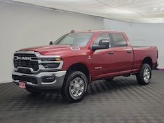 2025 Ram 2500 BIG HORN CREW CAB 4X4 6'4 BOX Pickup
