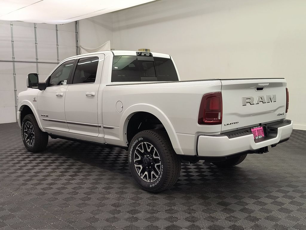 New 2026 Ram 2500 LIMITED CREW CAB 4X4 6'4 BOX Pickup