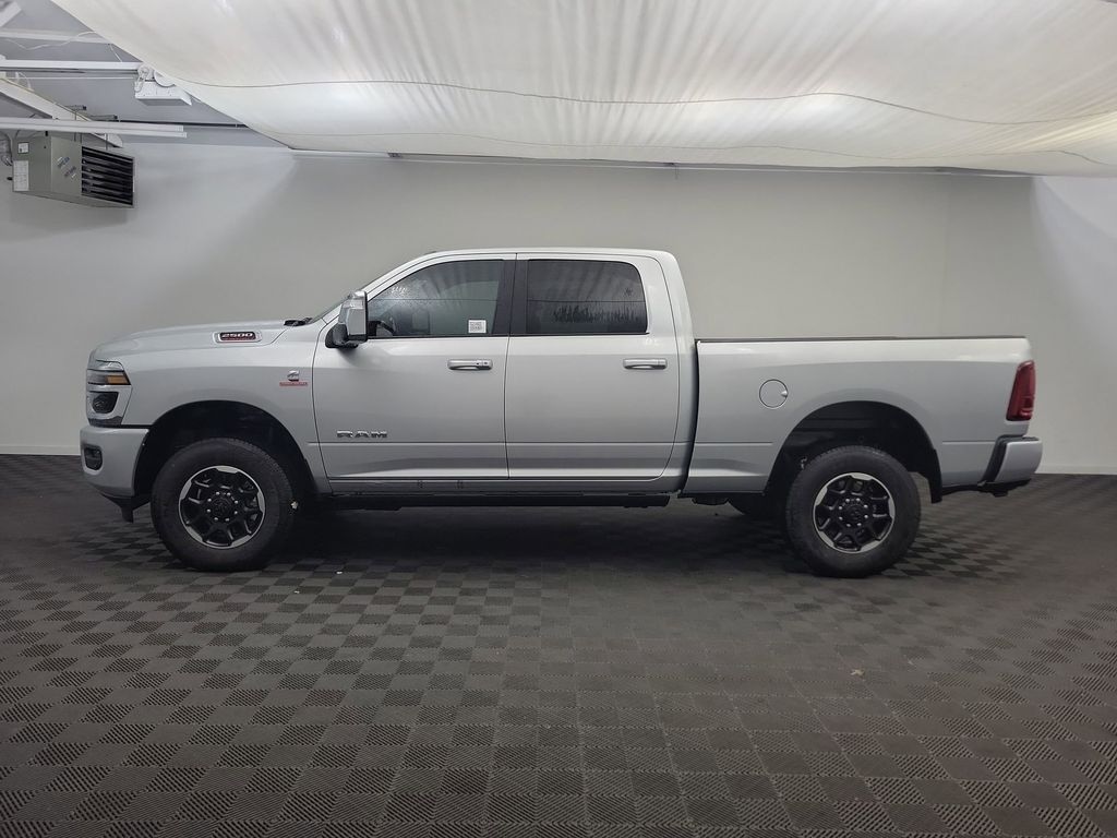 New 2026 Ram 2500 LARAMIE CREW CAB 4X4 6'4 BOX Pickup