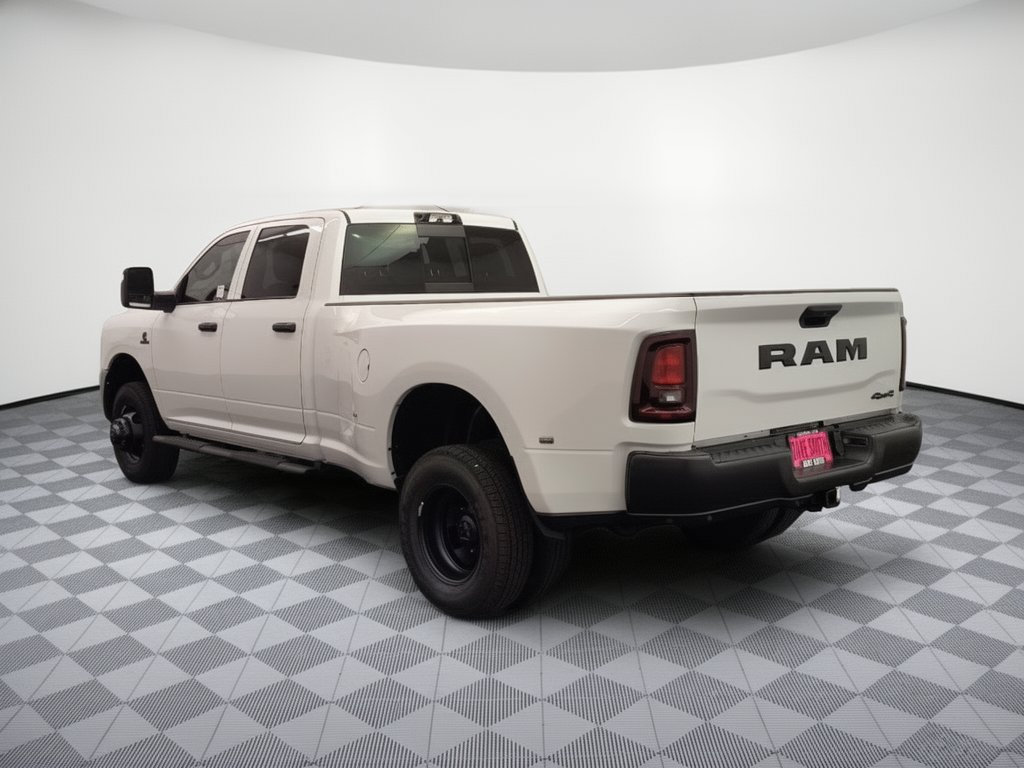 New 2027 Ram 3500 TRADESMAN CREW CAB 4X4 8' BOX Pickup