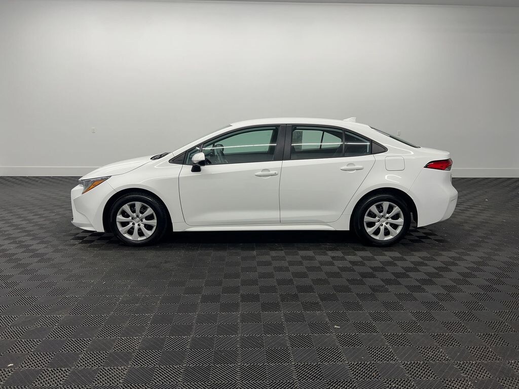 Used 2024 Toyota Corolla LE Sedan