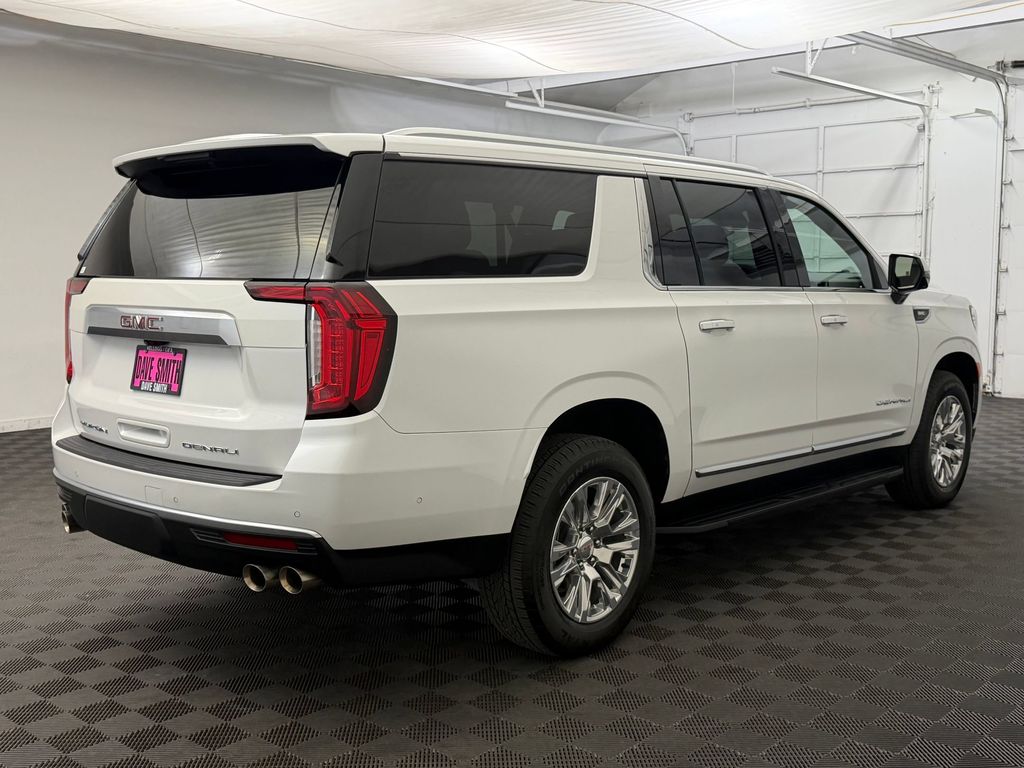 2024 GMC Yukon XL Denali - Photo 9