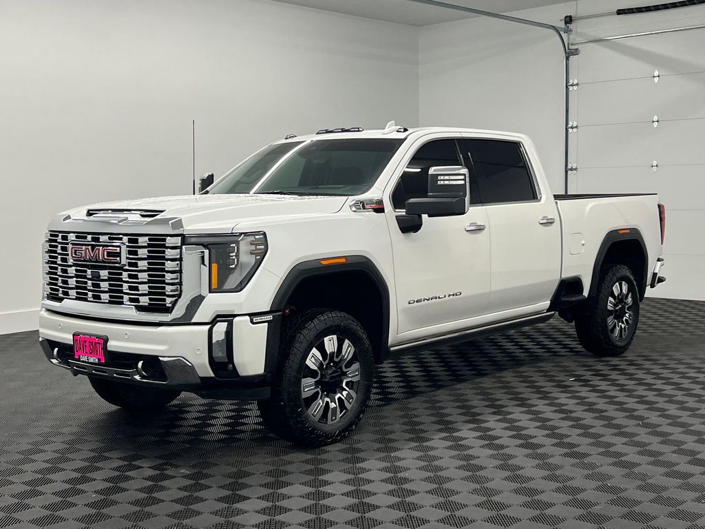 2024 GMC Sierra 2500HD Denali's photo