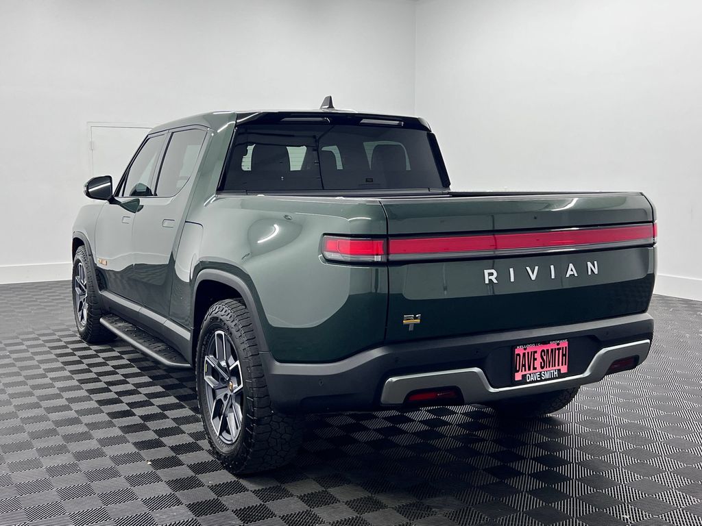 R1T Adventure Truck Crew Cab