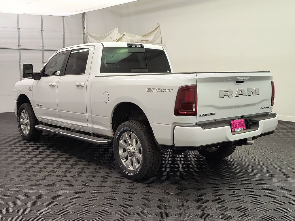 2025 Ram 2500 Laramie photo 3