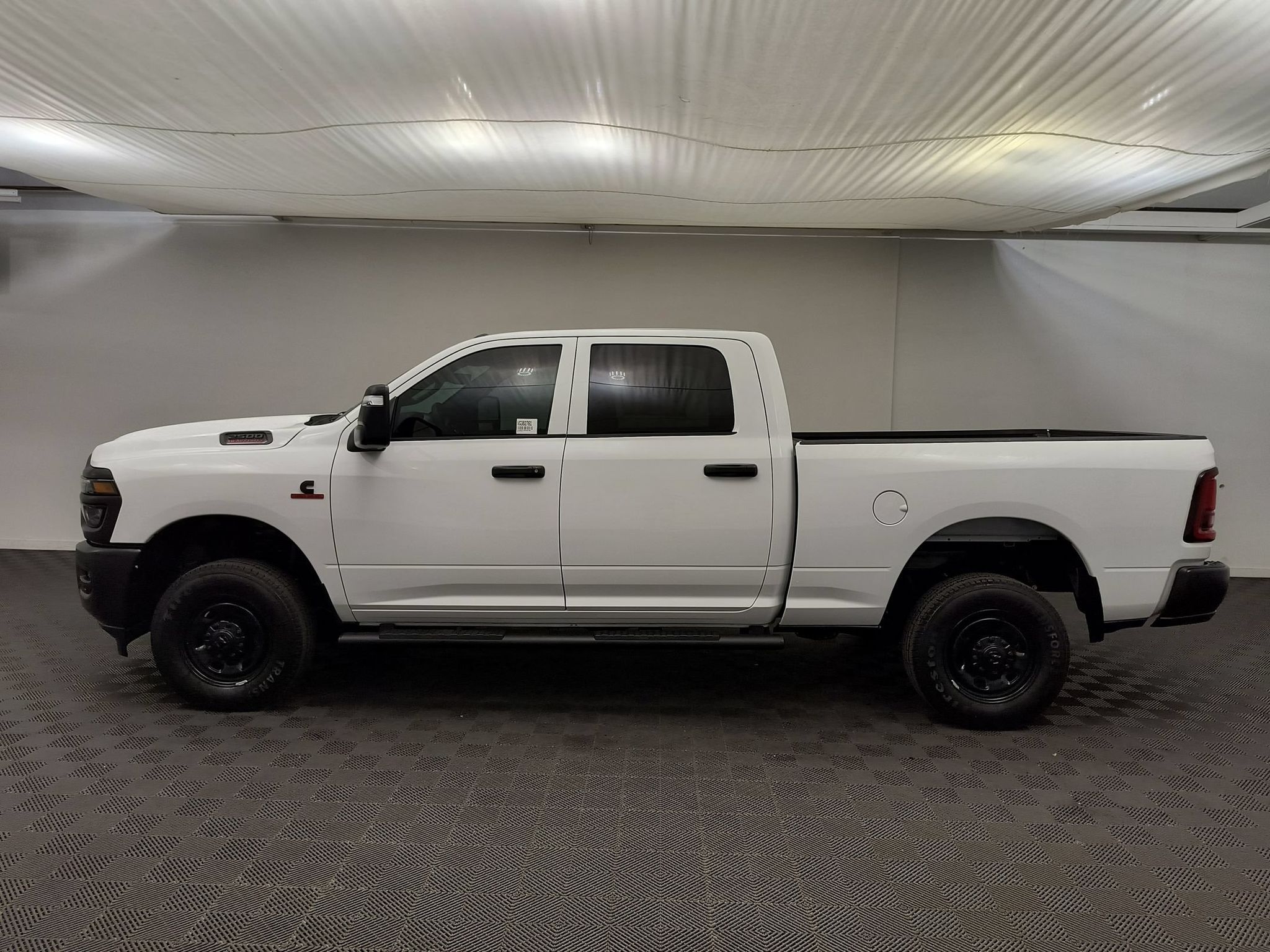 New 2027 Ram 2500 TRADESMAN CREW CAB 4X4 Pickup
