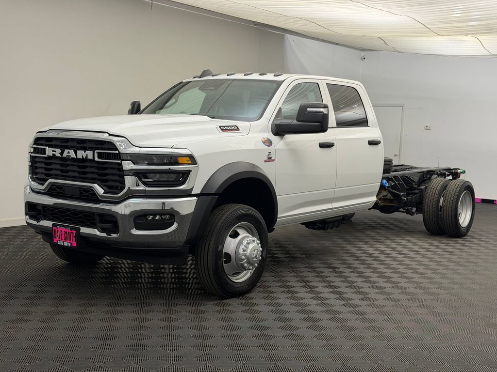2026 RAM 5500 Big Horn 4X4 Crew Cab DRW 197" WB's photo