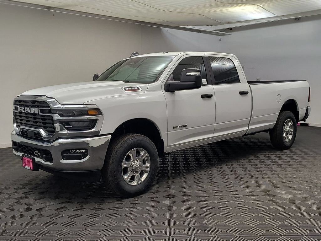 New 2026 Ram 3500 BIG HORN CREW CAB 4X4 8' BOX Pickup