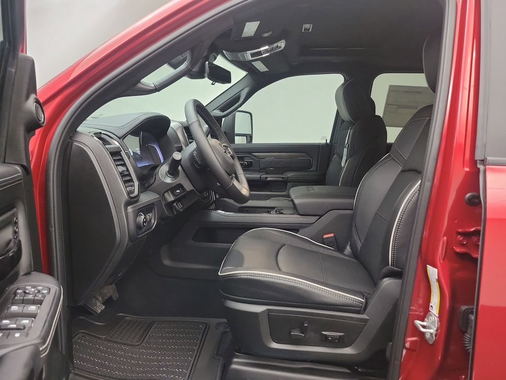 2026 Ram 2500 Limited photo 4