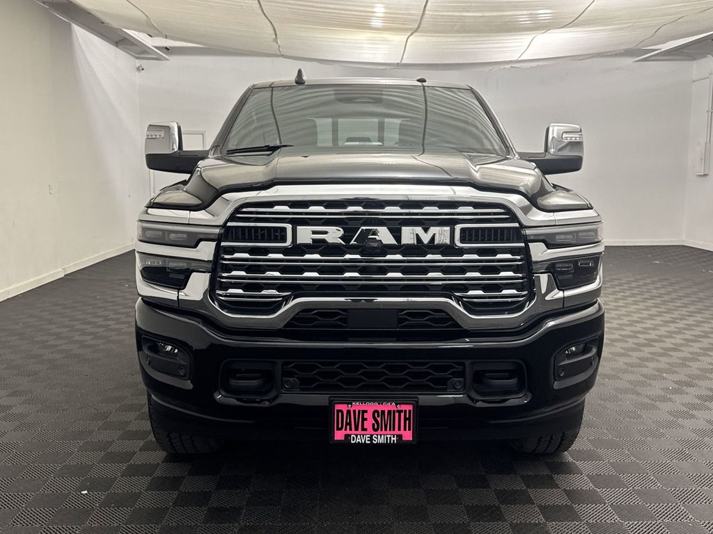 2025 RAM 3500 Limited - Photo 6