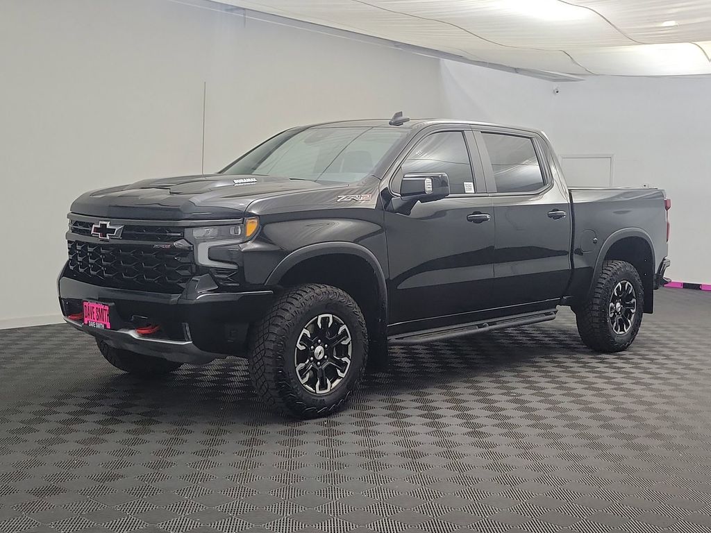 2024 Chevrolet Silverado 1500 ZR2's photo