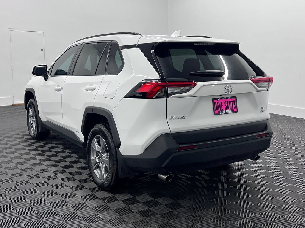 Used 2025 Toyota RAV4 Hybrid XLE SUV