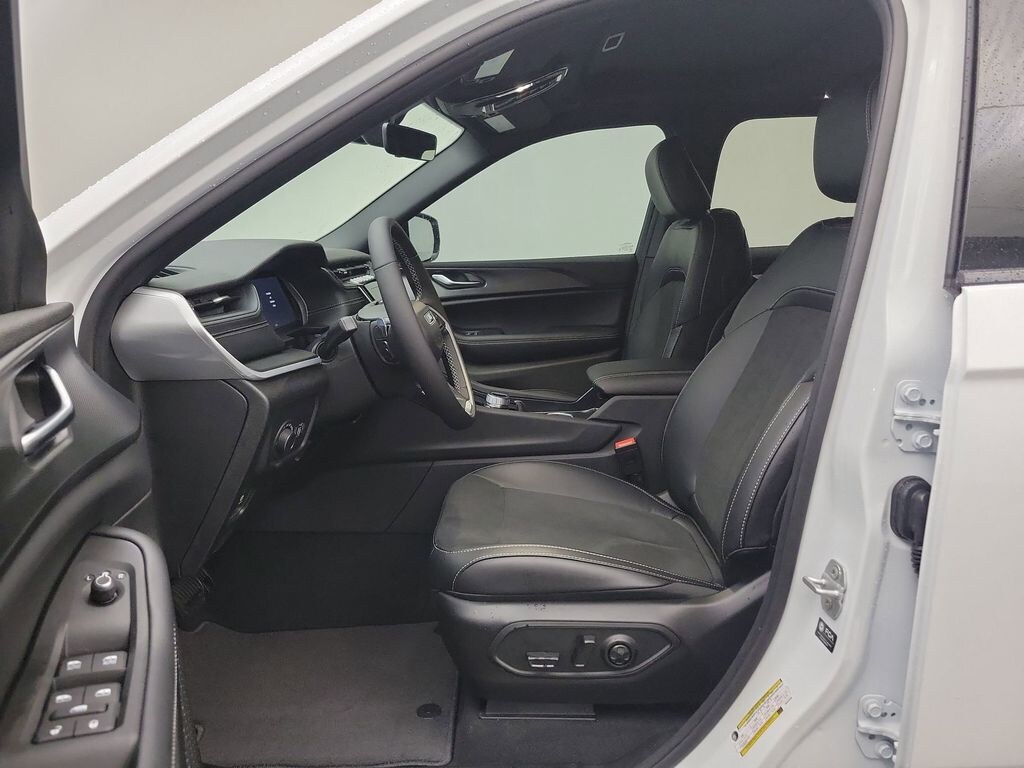 New 2025 Jeep Grand Cherokee ALTITUDE X 4X4 Sport Utility