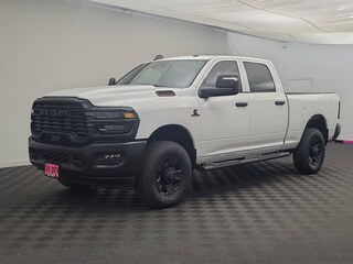 2026 Ram 3500 TRADESMAN CREW CAB 4X4 6'4 BOX Pickup