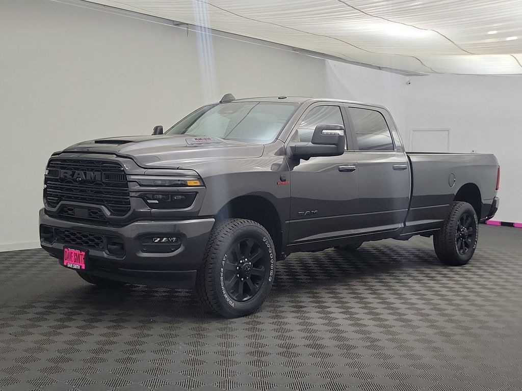 New 2026 Ram 3500 LARAMIE CREW CAB 4X4 8' BOX Pickup