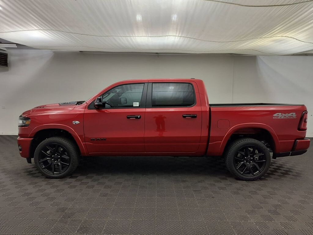 New 2026 Ram 1500 LARAMIE CREW CAB 4X4 5'7 BOX Pickup