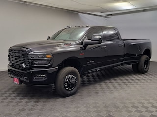 2026 Ram 3500 BIG HORN CREW CAB 4X4 8' BOX Pickup