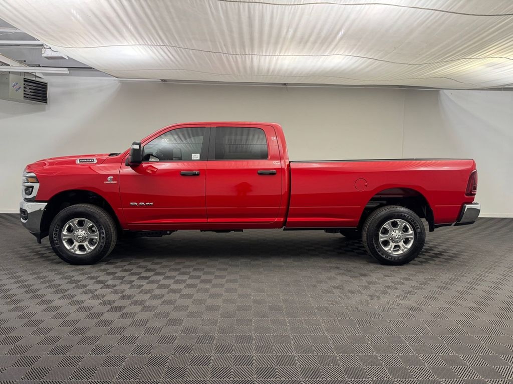 New 2026 Ram 2500 BIG HORN CREW CAB 4X4 8' BOX Pickup