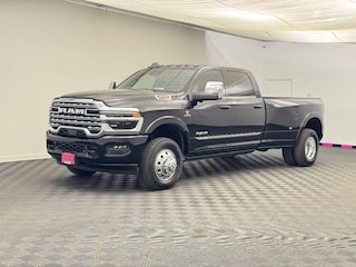 2025 Ram 3500 LIMITED CREW CAB 4X4 8' BOX Pickup