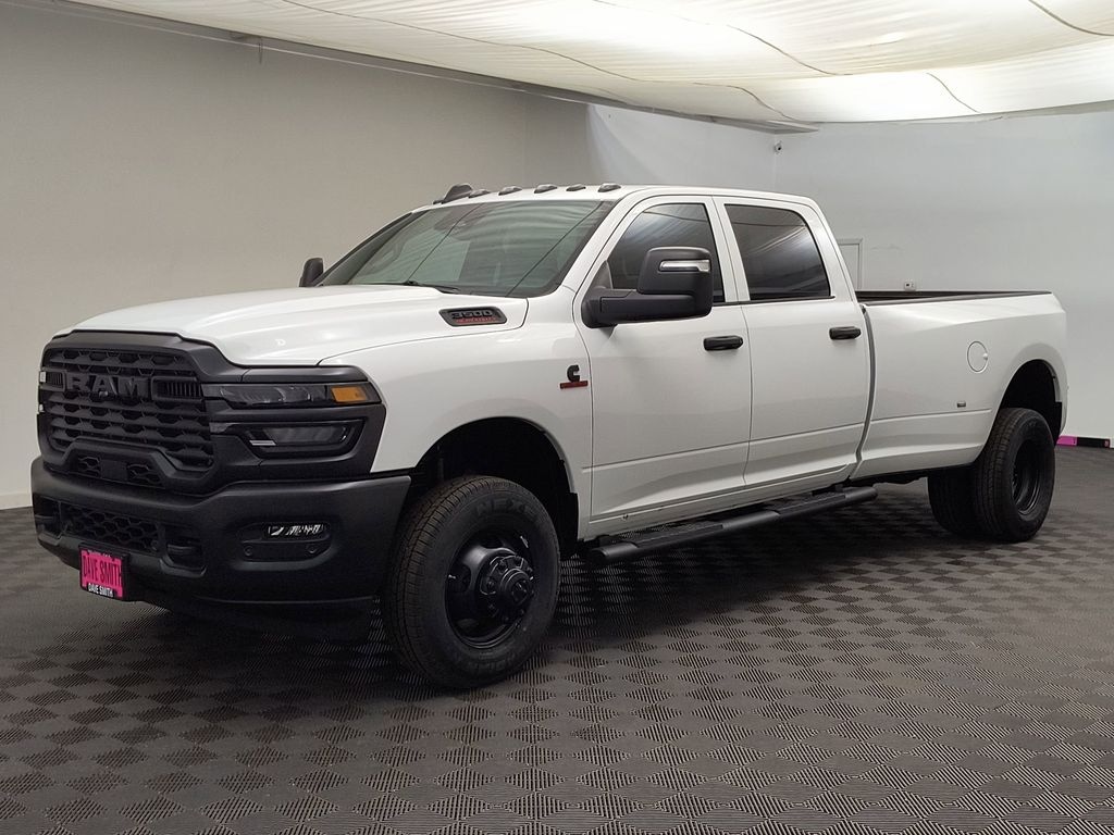 New 2026 Ram 3500 TRADESMAN CREW CAB 4X4 8' BOX Pickup