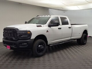 2026 Ram 3500 TRADESMAN CREW CAB 4X4 8' BOX Pickup