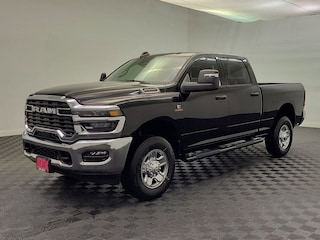 2025 Ram 2500 TRADESMAN CREW CAB 4X4 6'4 BOX Pickup