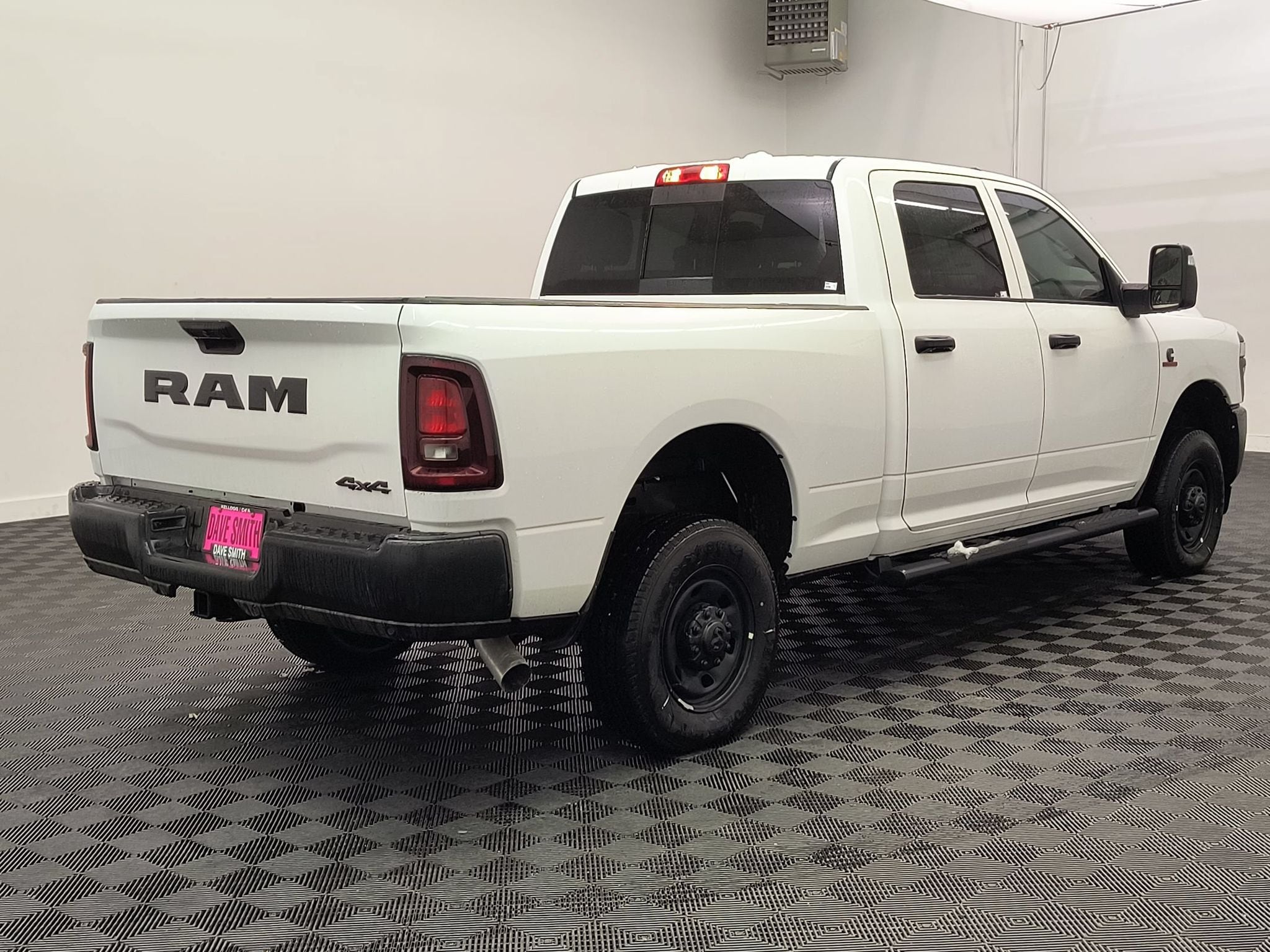 2025 RAM 2500 Tradesman - Photo 8